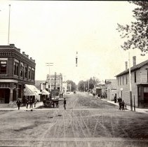 Glencoe, Minnesota street scene c.1904