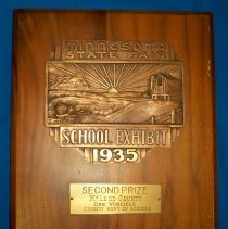 1935 second prize plaque