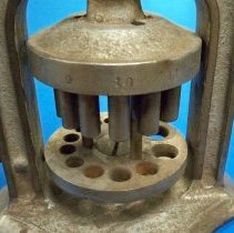 Dental shell crown press