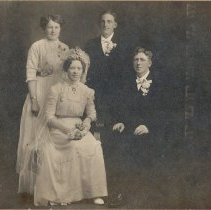Charles & Meta Pollmann, Wedding party, 1911
