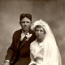 Fred & Adelia Knick Winterfeldt,1915