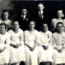 Komensky School District 11 grads, c.1919