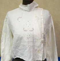 White linen blouse/shirtwaist