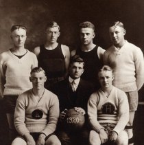 1920 H. H. S. Basketball Team