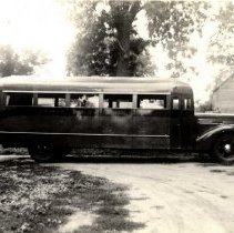 Arthur Prochnow's Hutchinson school bus