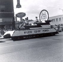 McLeod Co-op Power Float, Hutchinson, MN 1955 Parade