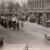 Hutchinson, MN Victory Day Parade