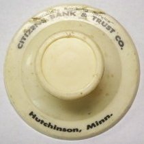 Novelty round white plastic ice scraper