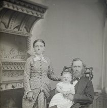 Crist Larson family, 1885