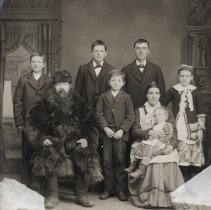 William Miller Family, 1885