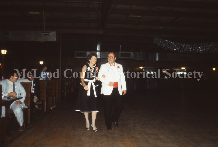 sachin and babi light blue dress p&o formal night are any of these acceptable? : r/Cruise main image 1