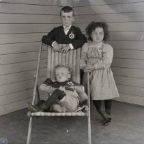 Gilbert children, Luther B., Josephine, Gideon, June 1898