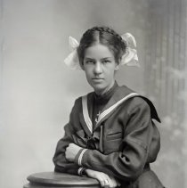Inez Barrett, 1910