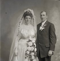 Meta Schuette & John Albrecht, 1910
