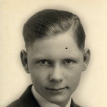 Clayton Mullin, HHS Class of 1926