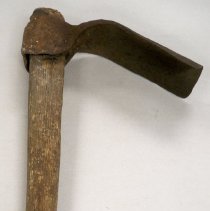 Gutter (guttering) Adze