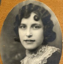 Effie Meyer, HHS Class of 1930