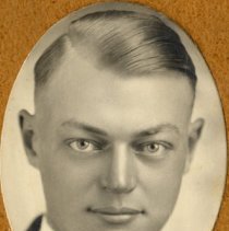 Calvin Bonniwell, HHS Class of 1930