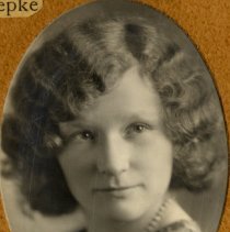 Elaine Goemer, HHS Class of 1930