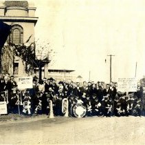 Creameries & bands at MN Hippadrome, c.1920
