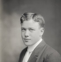 Gideon Gilbert, 1911