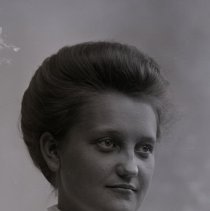 Mattie Hanson, 1910