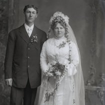 E. C. Graupmann & Alwina Milbrandt wedding, 1910