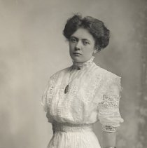 Lavina Hubbard, 1910
