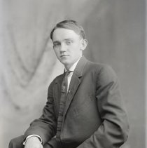 John Kasper, 1911