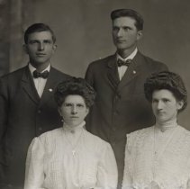 Members of  Martin Moravec family, 1910