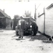 Dr. D. J. Holton, Veterinarian, Silver Lake, MN