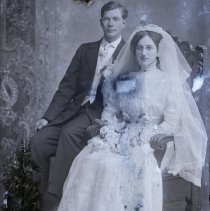 Fred Voight weddiing, 1910