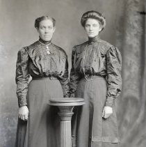 Mrs. R. J. Wolter and Katie Hoernemann, 1911