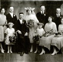 Arthur Schuette & Emma Albers wedding, 1922