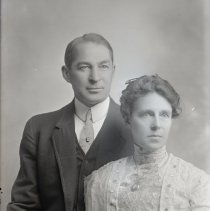 John Zrust & Isabell Schoch Marshall Zrust, 1911
