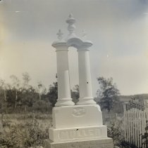 Monument: Soophia & Heinrich Müller