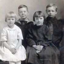 Ellen "Belle" Miller, Dubby Chancellor, Mae Hoodecheck, Roland Mattsfield