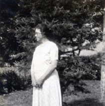 Anna Janecky Hoodecheck