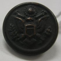 Great Seal military uniform sleeve button