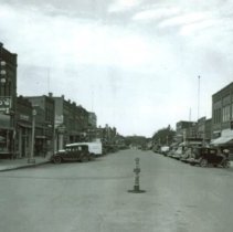 Main Street Hutchinson, MN