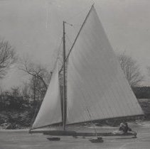 Vollmer children on ice boat