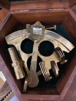 Sextant