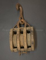 Triple Sheave Wood Block_2016.82.1(1)