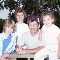 Dudley Hilton, Jan Hilton