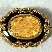 Brooch