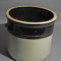 Back view, 2010 image