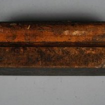 Side groove area of the planing tool