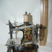 Toy Sewing Machine