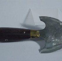Knife, Head
