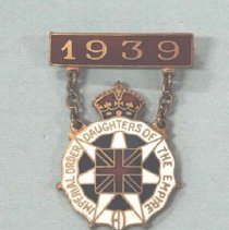 Mrs. Harrison's 1939 War Bar IODE Pin